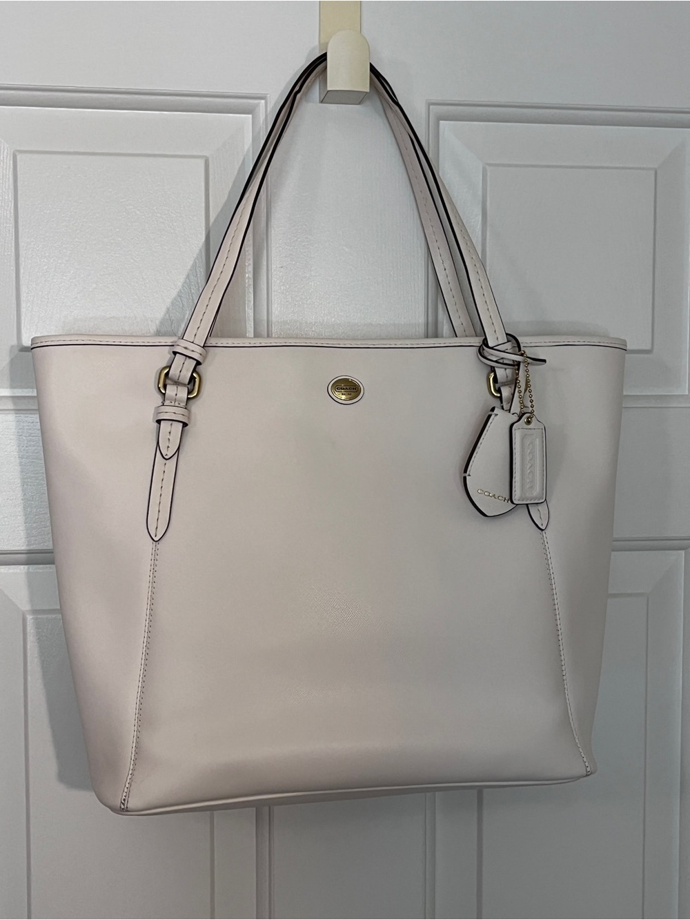 Coach Peyton Leather Double-Handle Tote with Gold Hardware